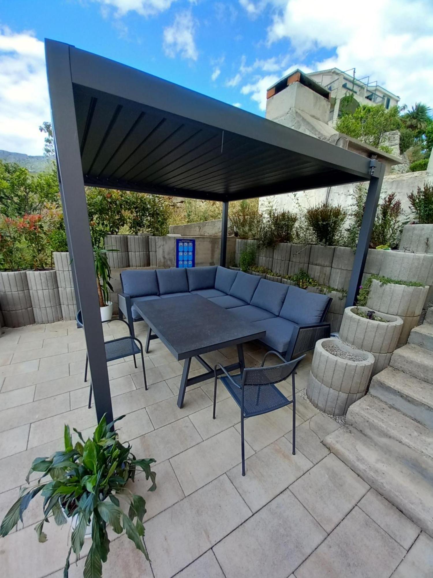 Magi House With Pool Apartment โปดสตรานา ภายนอก รูปภาพ