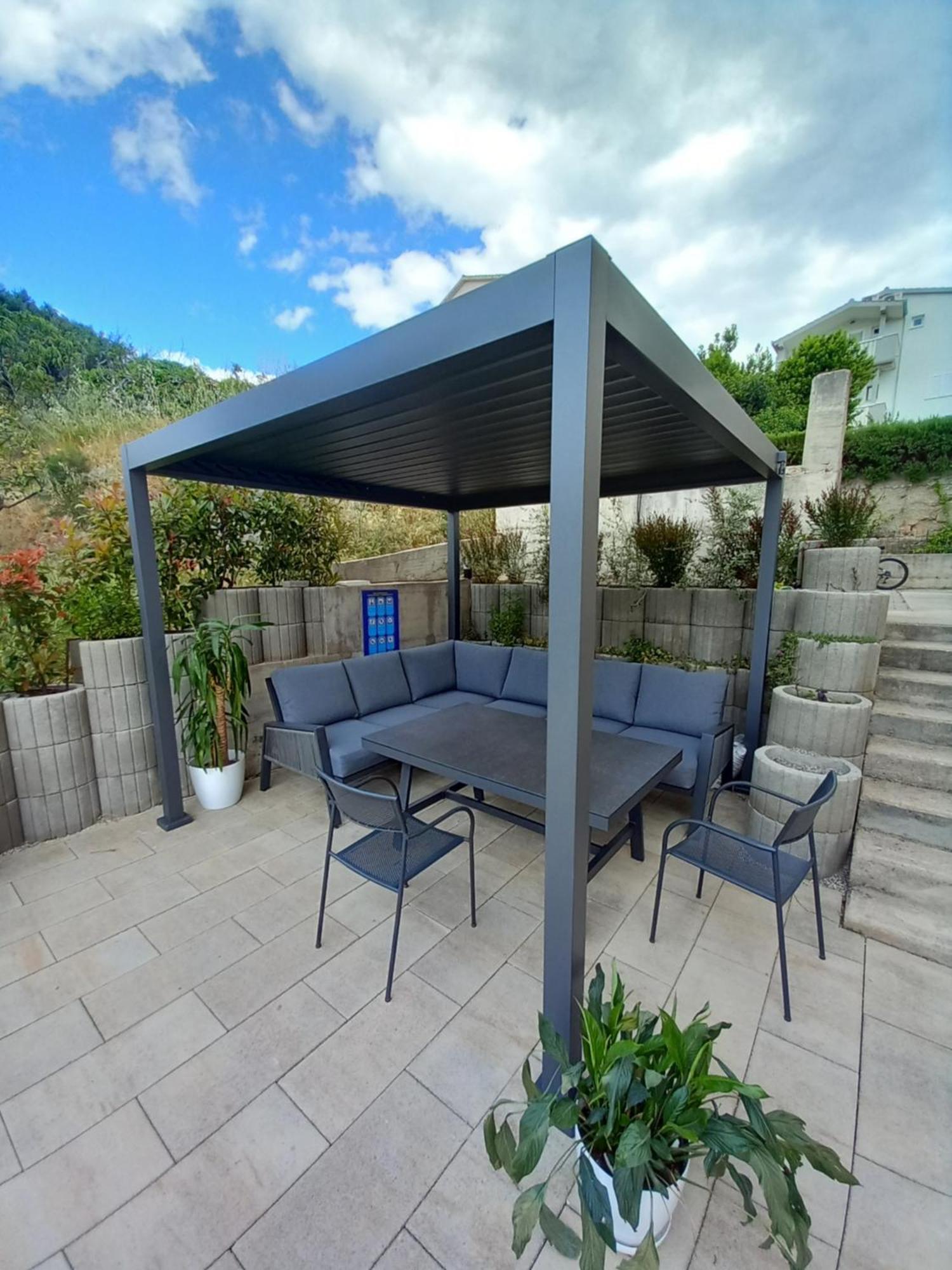 Magi House With Pool Apartment โปดสตรานา ภายนอก รูปภาพ